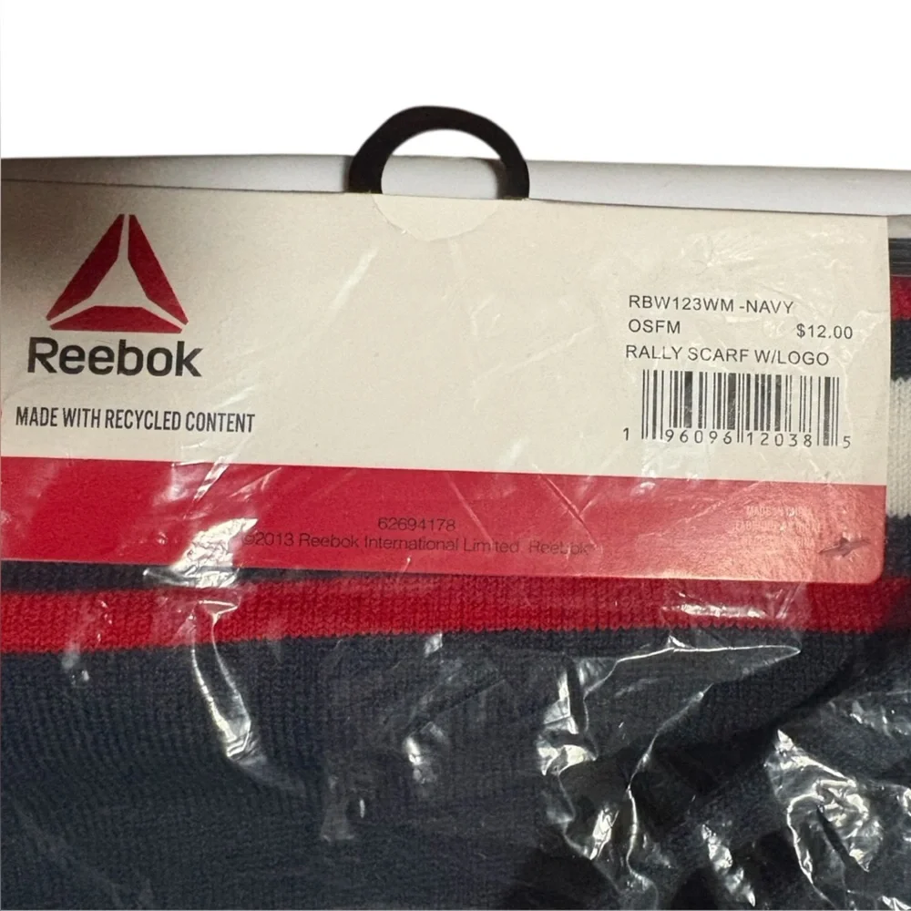Reebok add pop
